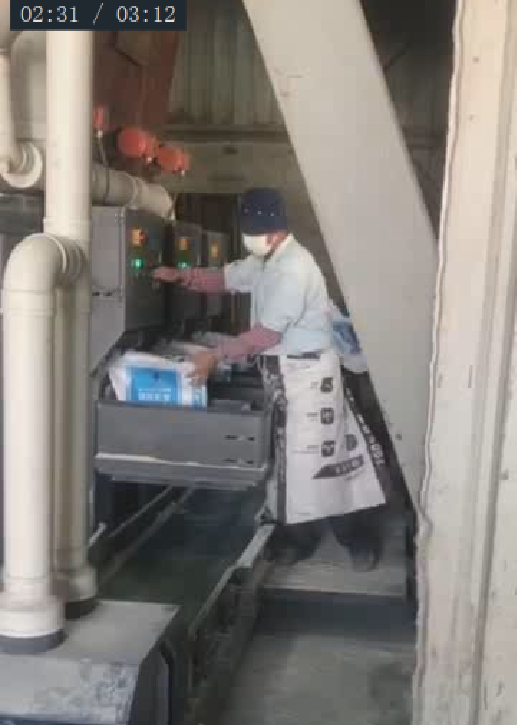 液體灌裝機(jī),稱重灌裝機(jī),定量灌裝機(jī)