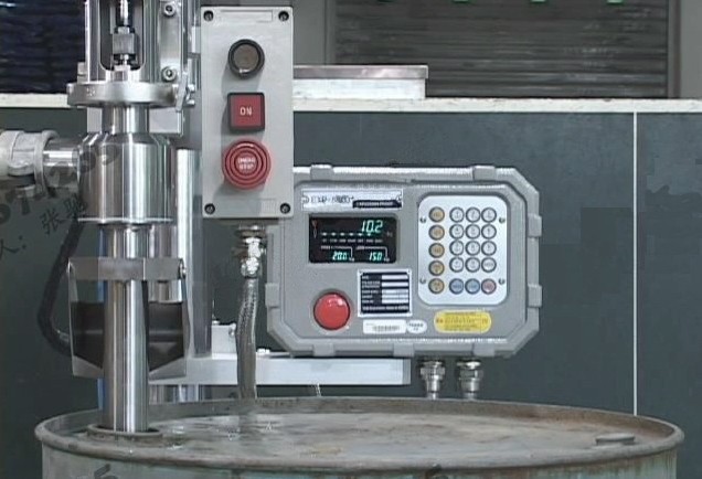 全自動(dòng)灌裝機(jī)|干粉砂漿包裝機(jī)|自動(dòng)灌裝機(jī)|噸袋包裝機(jī)|防爆灌裝機(jī)|涂料灌裝機(jī)|潤(rùn)滑油灌裝機(jī)|液體灌裝秤|油漆灌裝機(jī)