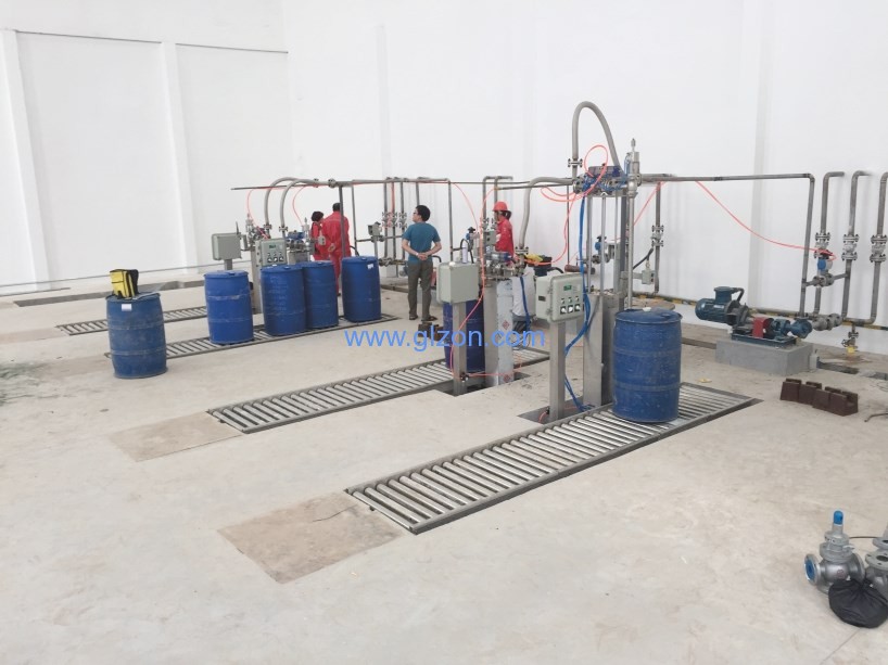 全自動(dòng)灌裝機(jī)|干粉砂漿包裝機(jī)|自動(dòng)灌裝機(jī)|噸袋包裝機(jī)|防爆灌裝機(jī)|涂料灌裝機(jī)|潤滑油灌裝機(jī)|液體灌裝秤|油漆灌裝機(jī)