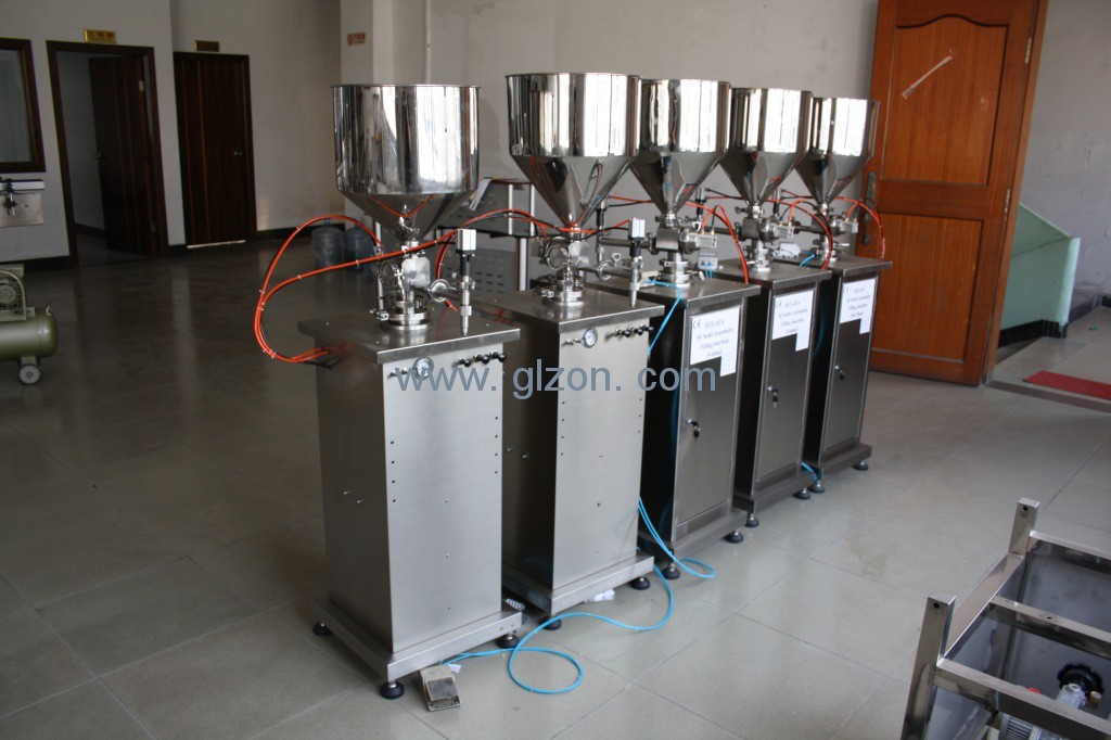 全自動灌裝設(shè)備,全自動灌裝機廠家,干粉砂漿包裝機,噸袋包裝機