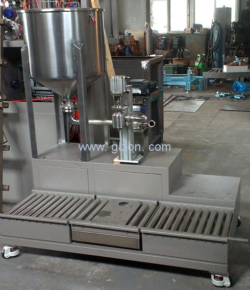 液體灌裝機(jī),干粉砂漿包裝機(jī),全自動灌裝設(shè)備,噸袋包裝機(jī) 液體灌裝機(jī),干粉砂漿包裝機(jī),全自動灌裝設(shè)備,噸袋包裝機(jī)