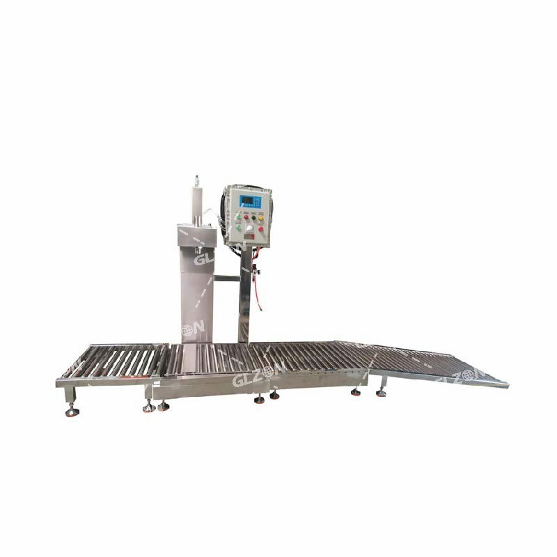 液體灌裝機(jī),稱(chēng)重灌裝機(jī),定量灌裝機(jī) 液體灌裝機(jī),稱(chēng)重灌裝機(jī),定量灌裝機(jī)