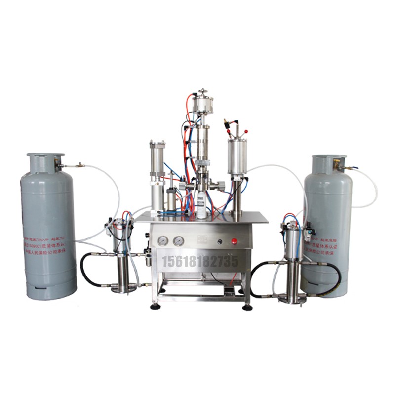 液體灌裝機(jī),稱重灌裝機(jī),定量灌裝機(jī) 液體灌裝機(jī),稱重灌裝機(jī),定量灌裝機(jī)