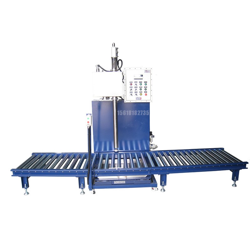 液體灌裝機(jī),稱(chēng)重灌裝機(jī),定量灌裝機(jī) 液體灌裝機(jī),稱(chēng)重灌裝機(jī),定量灌裝機(jī)