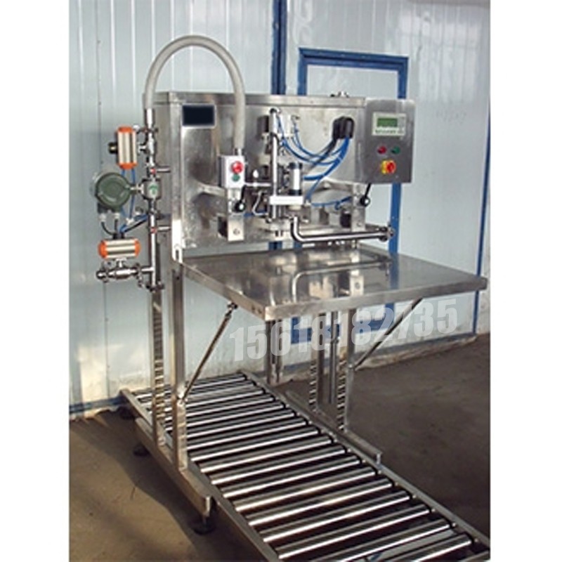 液體灌裝機(jī),稱(chēng)重灌裝機(jī),定量灌裝機(jī)